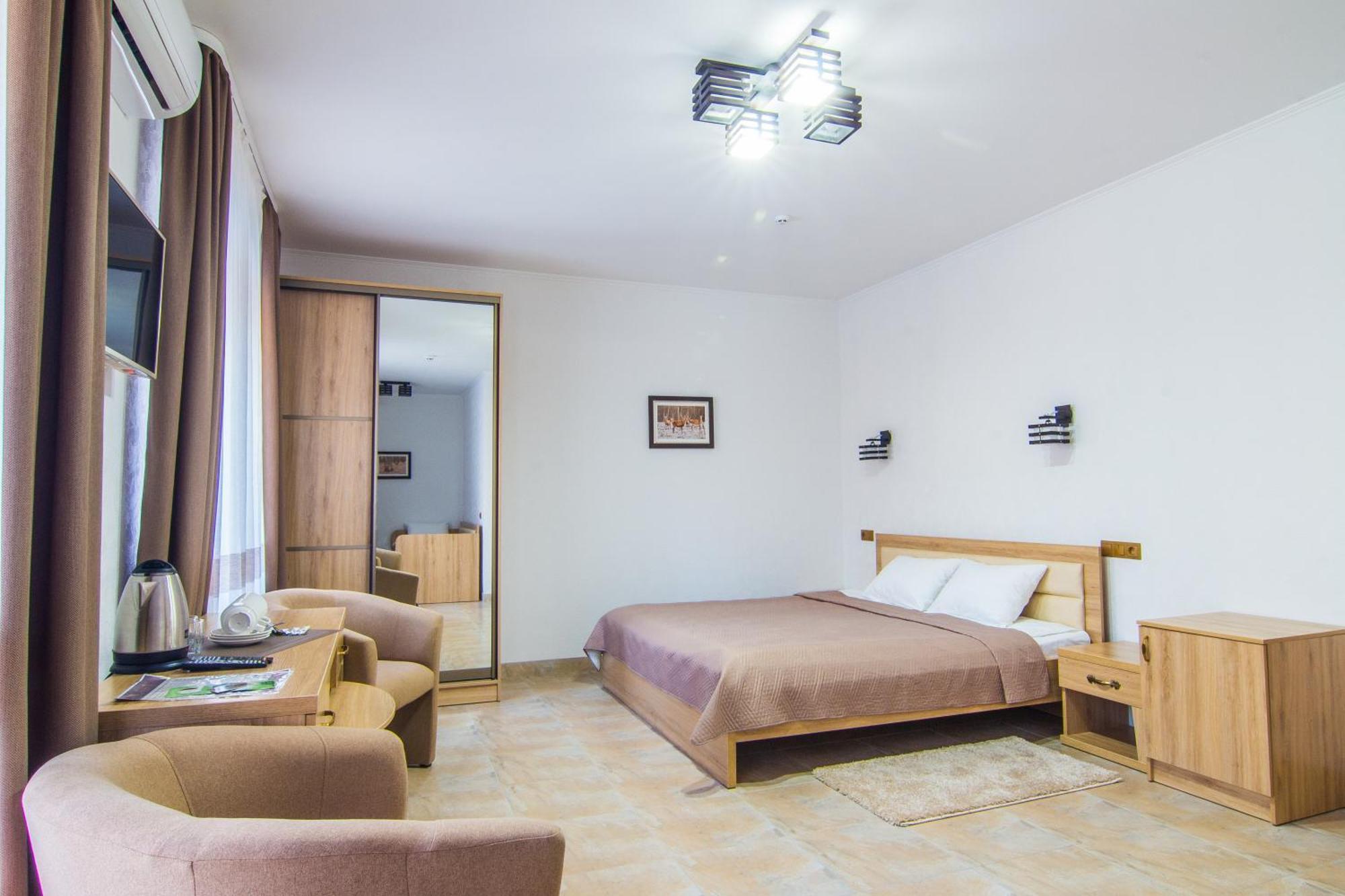Мисливець В Комплексі "Сокіл" Otel Susk Dış mekan fotoğraf